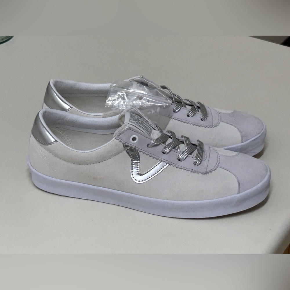 Men’s 10.5 Women’s 12 VANS Sport Low High Shine Grey Skateboarding Shoes